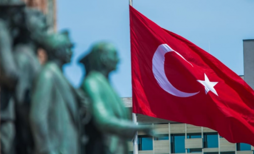 Chịu cảnh lạm phát gần chạm ngưỡng 70%, một quốc gia "liên lục địa" vừa tăng lãi suất lên tới 50%