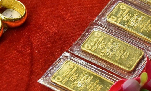 Vàng đồng loạt tăng giá mạnh