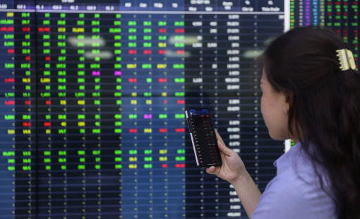 HoSE chạy thử hệ thống công nghệ mới KRX từ hôm nay (4/3)