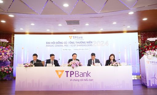 ĐHĐCĐ TPBank: Chia cổ tức 25%, kế hoạch lợi nhuận 7.500 tỷ đồng
