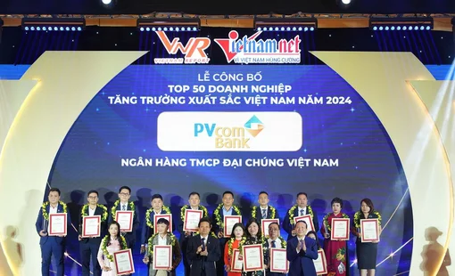 Vietnam Report vinh danh PVcomBank là doanh nghiệp phát triển nhanh nhất Việt Nam 2024