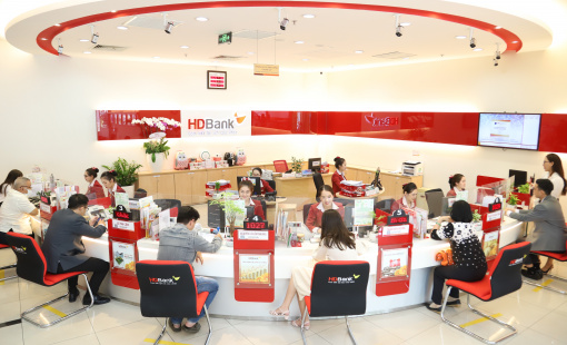 HDBank đạt 4.028 tỷ lợi nhuận quý 1, tăng 46.8%, chia cổ tức 2023 tỷ lệ 30% gồm tiền và cổ phiếu