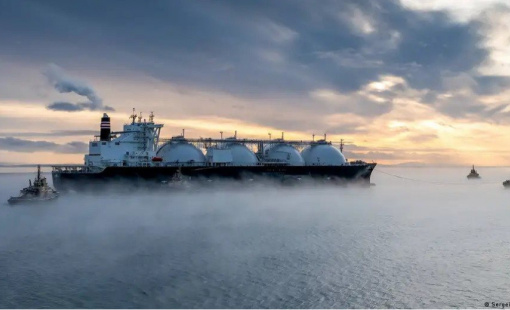 Bất chấp lệnh trừng phạt, khí đốt của Nga vẫn chảy vào châu Âu: Lý do không chỉ là giá rẻ