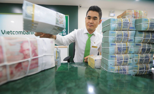 Lợi nhuận ngân hàng có thể tăng 15% từ nền thấp năm 2023