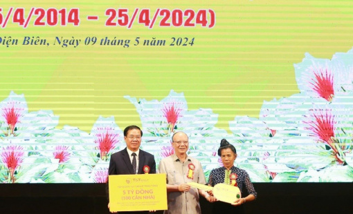 T&T Group trao tặng 5 tỷ đồng hỗ trợ làm nhà Đại đoàn kết cho người nghèo tỉnh Điện Biên