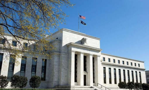 Lạm phát neo cao làm dấy lên tranh luận sôi nổi giữa các quan chức Fed: Lãi suất đã đủ cao hay chưa?