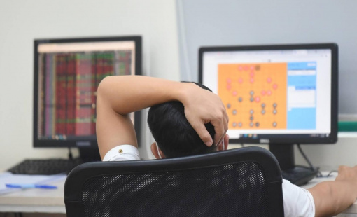 Phiên hạ nhiệt thứ 3 liên tiếp của VN-Index