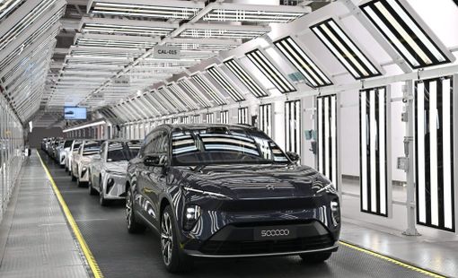 Châm ngòi cuộc chiến giảm giá, các hãng xe điện Trung Quốc bị Tesla bỏ xa về khoản "được lòng" các nhà cung ứng vì điều này