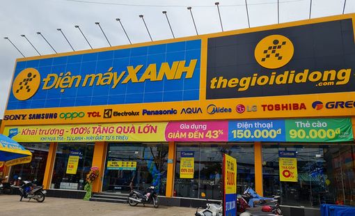 Doanh thu của Thế Giới Di Động và Điện Máy Xanh vọt tăng trong tháng đầu Hè