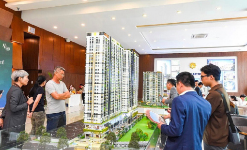 Môi giới bất động sản rầm rộ quay trở lại thị trường, sẵn sàng cho chu kì mới