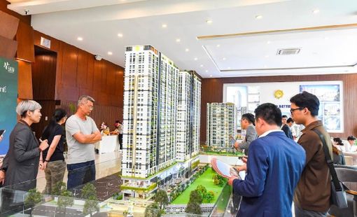 Môi giới bất động sản rầm rộ quay trở lại thị trường, sẵn sàng cho chu kì mới