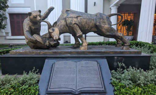 Tâm điểm chứng khoán: Giai đoạn thị trường có sóng UPCoM, nhà đầu tư cần lưu ý gì?