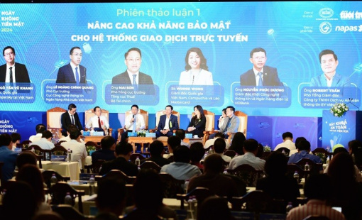 99% doanh nghiệp giao dịch nộp thuế điện tử, ngành thuế thanh lý hết xe chở tiền