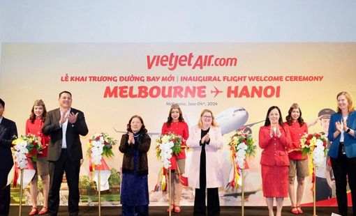 Vietjet khai trương đường bay kết nối Melbourne với Hà Nội, vé thương gia khuyến mãi tới 50%