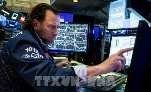 Phố Wall ghi điểm trong tuần qua trước triển vọng Mỹ hạ lãi suất