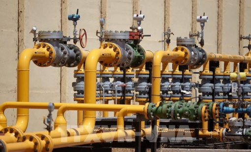 Giá dầu thế giới giảm gần 2% trong tuần qua