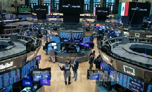 Chỉ số Dow Jones lập kỷ lục phiên đầu tuần