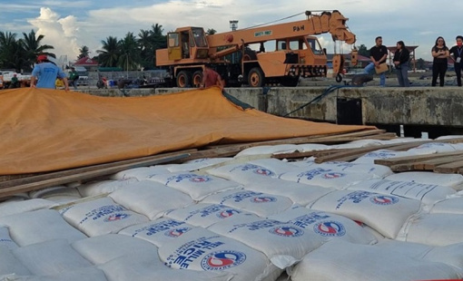 Cắt giảm thuế nhập khẩu gạo có hiệu lực khiến thương nhân Philippines tăng nhận hàng