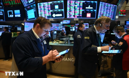 Chứng khoán Mỹ sụt giảm do nhà đầu tư bán mạnh cổ phiếu