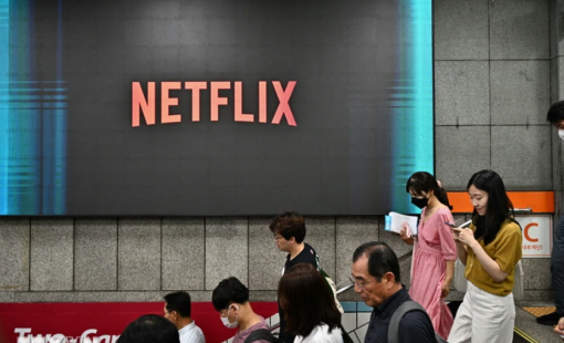 Netflix và các đối thủ khởi động cuộc chiến pháp lý tại Xứ sở Lá phong