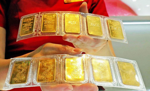 Ngân hàng đầu tiên dừng bán vàng qua website, chuyển qua bán vàng miếng qua app