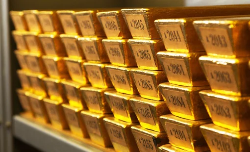 Giá vàng tiếp tục đà tăng khi đồng USD suy yếu