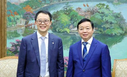 Tập đoàn Xây dựng giao thông Trung Quốc ngỏ ý thực hiện các dự án đường sắt cao tốc
