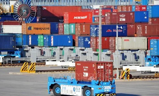 Trung Quốc trở lại vị trí dẫn đầu về nhập khẩu hàng hóa Hàn Quốc