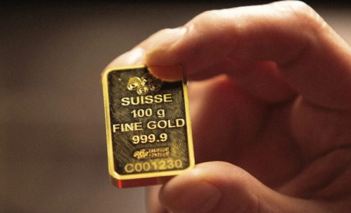 Vàng có phải kênh đầu tư an toàn khi thị trường chứng khoán sa sút?