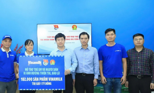 Vinamilk kịp thời hỗ trợ 550.000 sản phẩm thiết yếu cho người dân cùng bão lũ