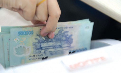 NIM giảm, lợi nhuận ngân hàng vẫn có thể tăng 15,3% trong năm nay