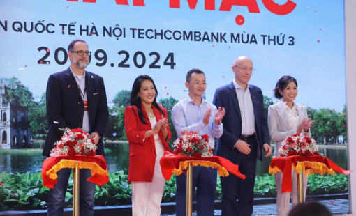 Khai mạc giải Marathon Quốc tế Hà Nội Techcombank mùa thứ 3, lan tỏa ý nghĩa nhân văn, tinh thần gắn kết cộng đồng