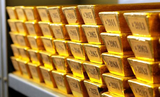 Giá vàng nhận dự báo trái chiều sau một tuần liên tiếp thiết lập kỷ lục