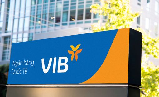 Khối ngoại bất ngờ bán ròng gần 5% vốn VIB