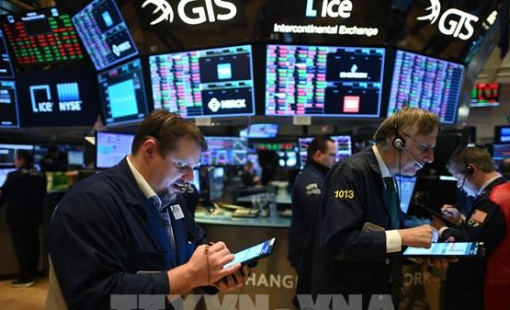 Chứng khoán Mỹ "nổi sóng" giữa lúc xung đột leo thang tại Trung Đông