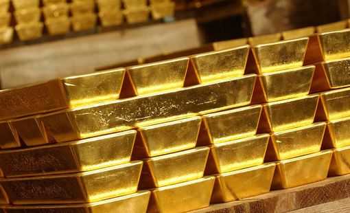 Trụ vững trên đỉnh cao, giá vàng vẫn hướng tới kỷ lục mới
