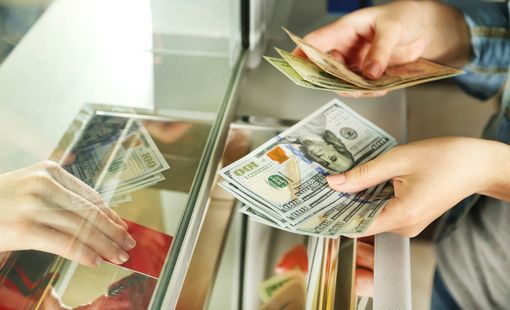 Một lượng lớn tiền đồng chuẩn bị được bơm vào hệ thống ngân hàng