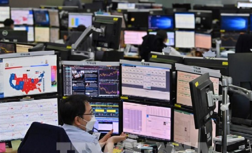 Chứng khoán châu Á nỗ lực rũ bỏ khởi đầu ảm đạm của năm 2025