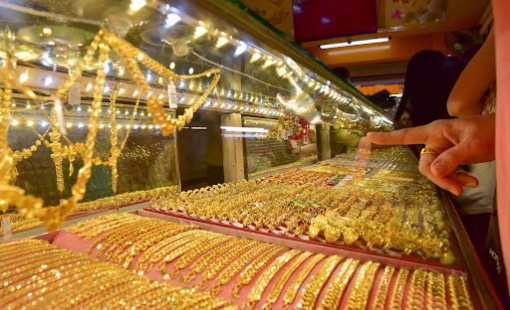 Tỷ giá giảm nhẹ, giá vàng SJC tăng theo đà thế giới