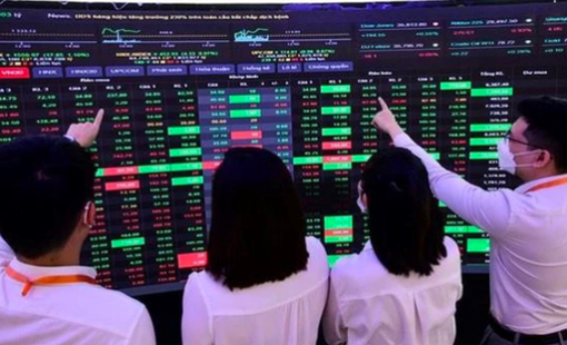 Khoảng 5-6 tỷ USD sẽ đổ vào chứng khoán Việt Nam ngay khi nâng hạng, hé lộ danh mục cổ phiếu dự kiến "hút tiền"