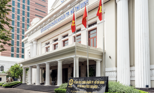 Sàn chứng khoán 2025 đợi tiền ngoại quay về