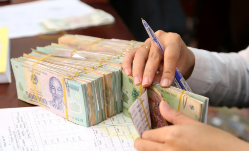 Thưởng Tết Nguyên đán Ất Tỵ 2025 cao nhất hơn 1,9 tỷ đồng