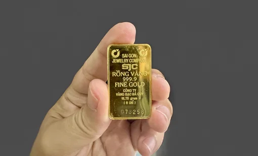 Giá vàng SJC tiếp tục đi lên theo đà thế giới