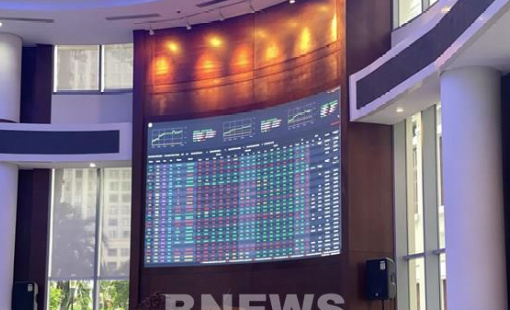 Thị trường chứng khoán châu Á chật vật trước lo ngại bong bóng AI