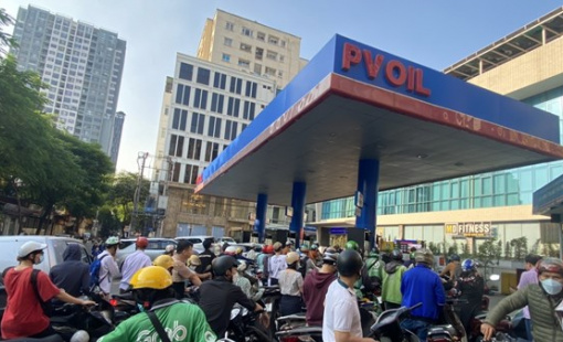 Giá xăng tăng, giá dầu tiếp tục giảm trong phiên điều hành ngày 16/10