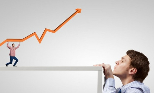 Thận trọng khi VN-Index liên tục phá đỉnh