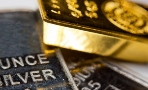 Cá mập, cá voi đua nhau đổ hàng tỷ USD gom vàng, bạc giữa cơn sốt giá