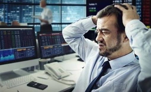 Phiên 2/10: Khối ngoại thẳng tay bán tiếp 2.400 tỷ đồng, cổ phiếu nào bị "xả" mạnh nhất?