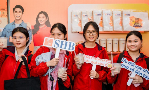 SHB mang trải nghiệm ngân hàng số đến gần hơn với giới trẻ tại Ngày thẻ Việt Nam 2025