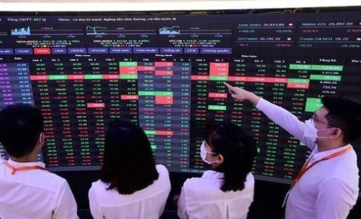 Đầu tư công tiếp tục tăng tốc, CTCK chỉ ra loạt cổ phiếu hưởng lợi